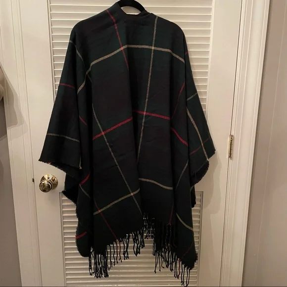 Bellissima Accessories green and navy blue plaid wrap - Picture 4 of 4